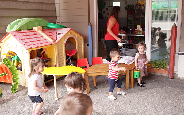 Mairie de Valbonnais, la crèche